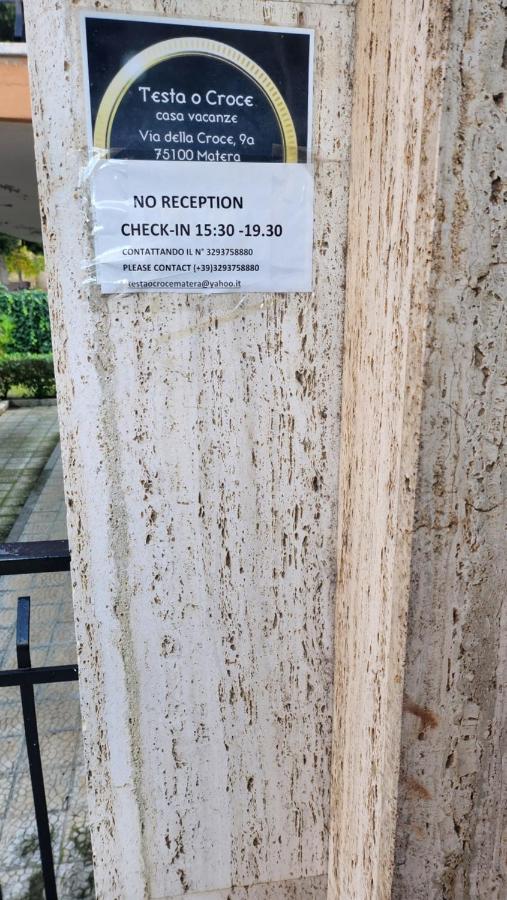 Testa o Croce Casa Vacanze Matera Exterior foto